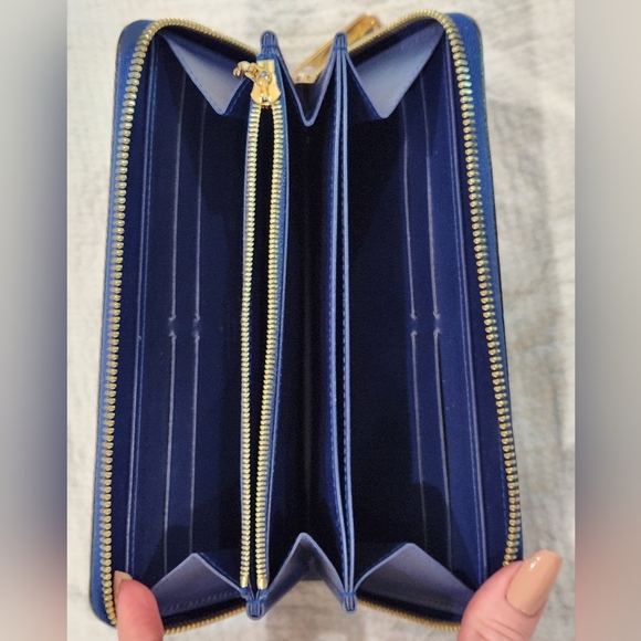 Louis Vuitton Monogram Vernis Zippy Wallet Grand Bleu Blue Card Holder Clutch - Picture 7 of 12